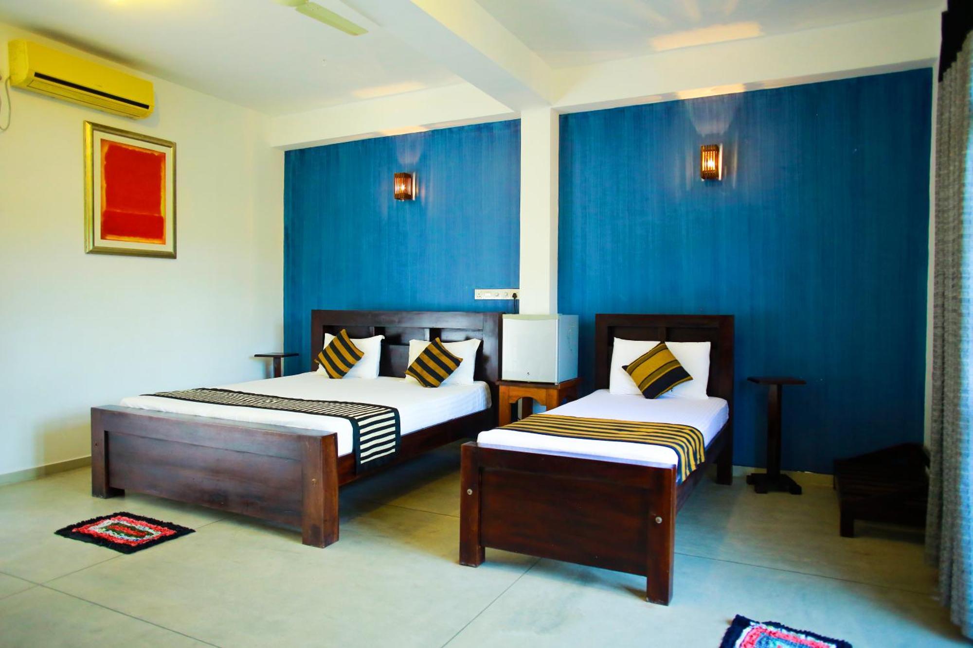 Isindu Sky Lodge ミリッサ エクステリア 写真